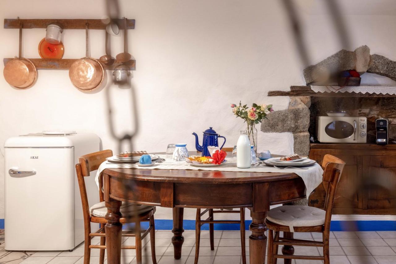 Casa Masini Bed & Breakfast Fonni Eksteriør bilde