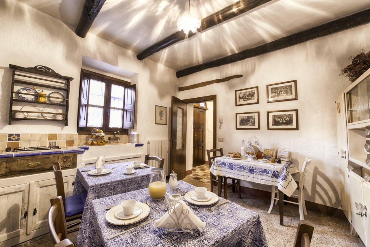 Casa Masini Bed & Breakfast Fonni Eksteriør bilde